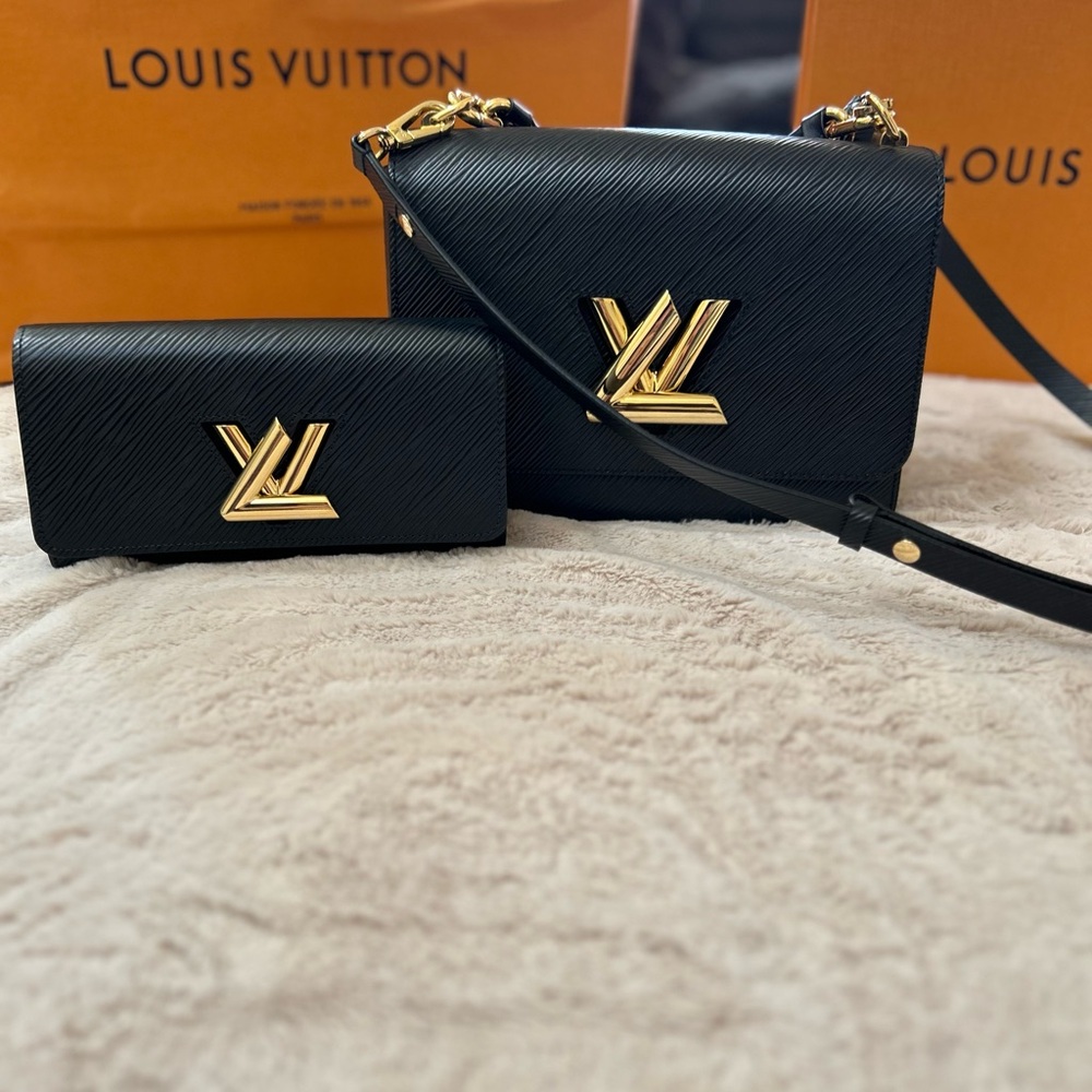 Louis Vuitton Black Epi Leather Twist MM Crossbody with Gold Hardware